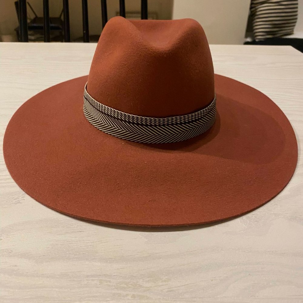 Tonak Red Felt Hat (Fedora)(Size Sm)
